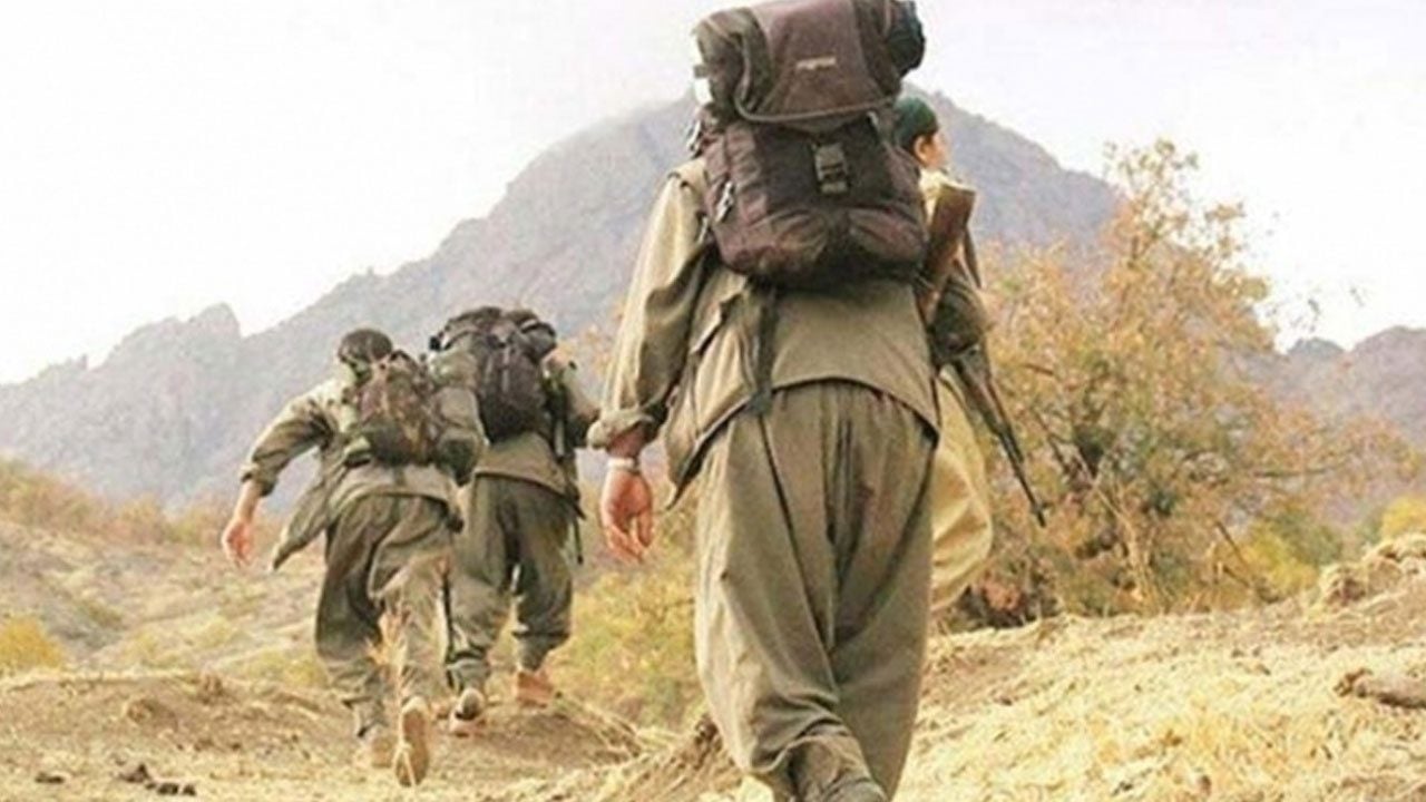 Foto - PKK'nın bir uzantısı daha silah bırakıyor! O ülkenin ordusuna entegre olacaklar