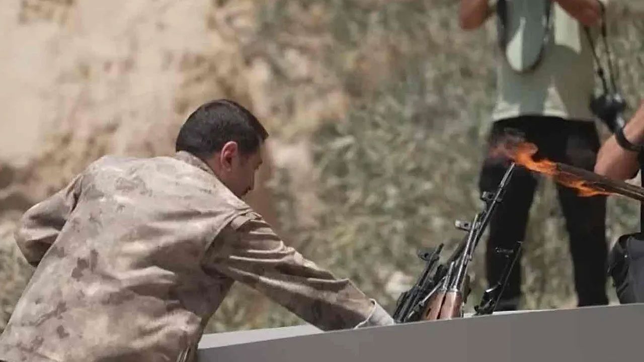 Foto - PKK'nın bir uzantısı daha silah bırakıyor! O ülkenin ordusuna entegre olacaklar