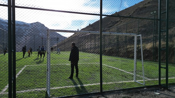 Foto - PKK’nın CHP’yi desteklemesinin özeti! Teröristlerin cirit attığı yere bir de böyle bakın
