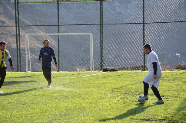 Foto - PKK’nın CHP’yi desteklemesinin özeti! Teröristlerin cirit attığı yere bir de böyle bakın