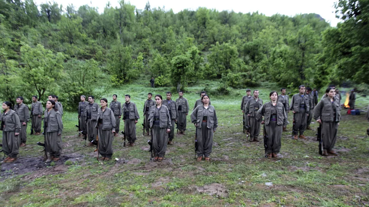 Foto - PKK'nın feshi ülkeyi panikletti: Silah bırakırlarsa bizim için çok kötü olur