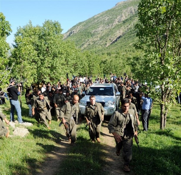 Foto - PKK'nın sesi İngiliz BBC!