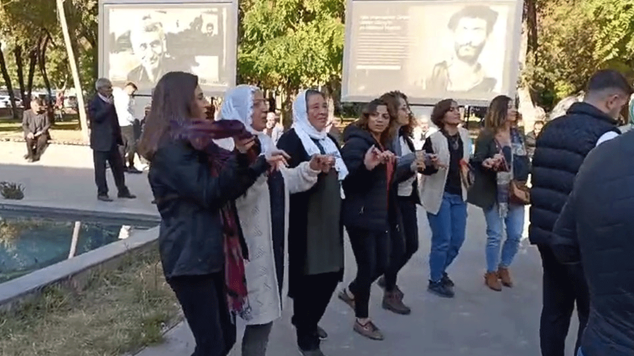 Foto - PKK'nın siyasi kolu DEM Parti rezil kepaze oldu