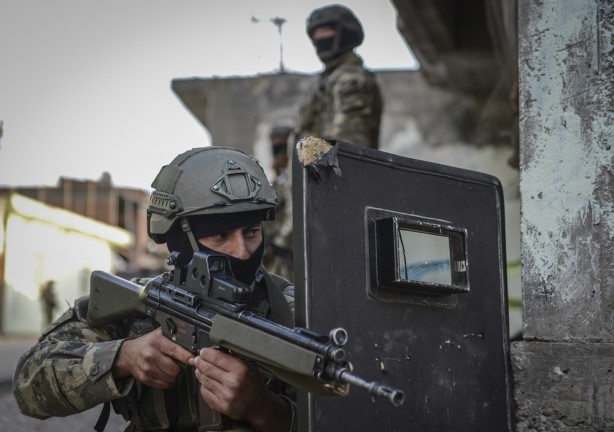 PKK'ya anlamlı cevap: Geldik ama yoktunuz
