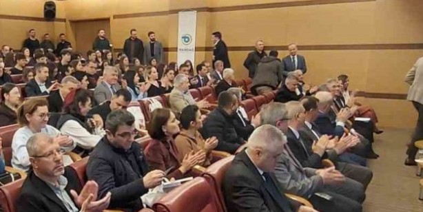 Foto - Plan yapılmalı yoksa yeraltı ve tüm canlıları etkiler, çok sinsi gelir! Profesörden bölge 'kuraklık' açıklaması