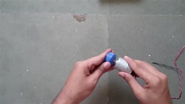 Foto - Plastik şişeden öyle bir şey yaptı ki!