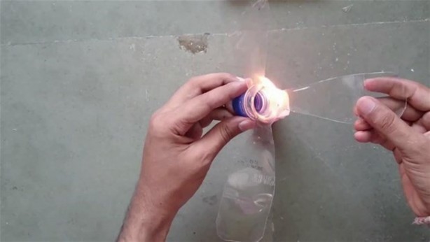 Foto - Plastik şişeden öyle bir şey yaptı ki!