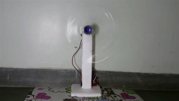 Foto - Plastik şişeden öyle bir şey yaptı ki!