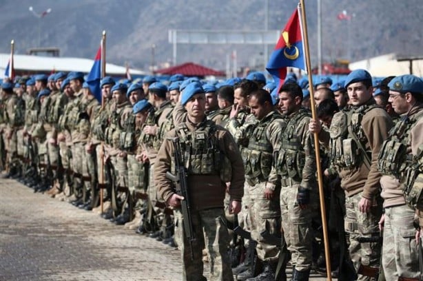 Foto - PÖH ve JÖH birlikte namaz kıldı