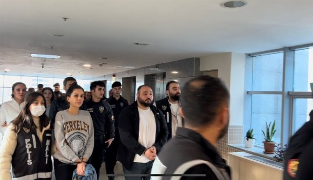 Foto - Polat çifti hakim karşısında! Banu Parlak'ın güzellik merkezi kurşunlanmıştı! Gözyaşlarına boğuldu! Aylık gelirleri açıkladı!