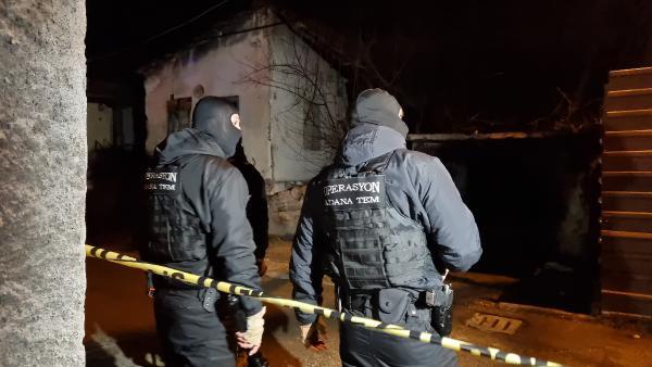 Foto - Polis aracına ateş açtı! Böyle kıvırdı