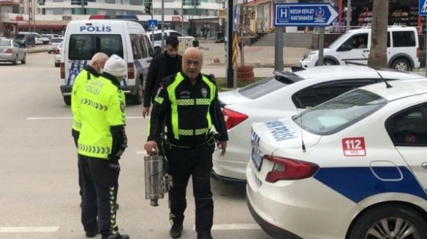 Foto - Polis ceza yazmak istedi! Bakın kimi aradı