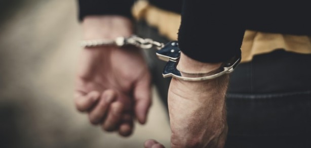 Foto - Polis ekiplerinden 'rüşvet' çetesine büyük darbe! Gözaltına alındılar