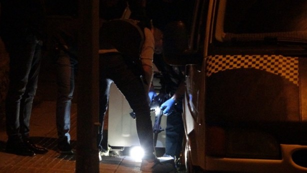 Foto - Polis ekiplerine alçak saldırı! Saldırgan etkisiz hale getirildi