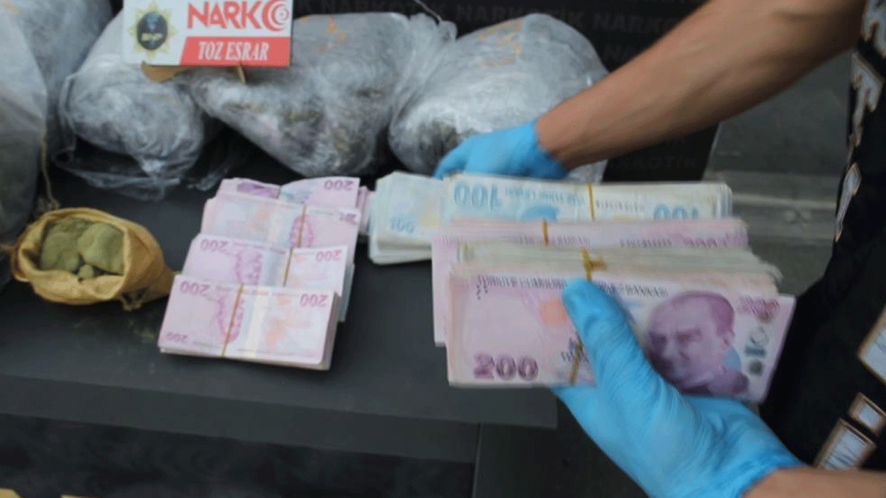 Foto - Polis 'idamlıkları' enseledi