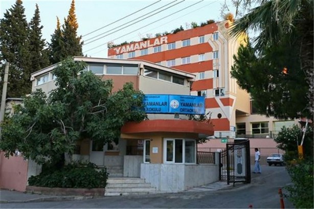 Foto - Polis terörist Gülen'in odasına girdi