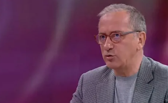 Foto - Polise söven Fatih Altaylı’ya motosiklet çarptı… Sonrası tam komedi