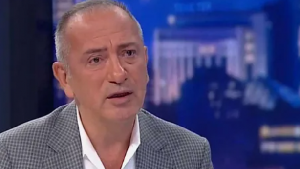 Foto - Polise söven Fatih Altaylı’ya motosiklet çarptı… Sonrası tam komedi