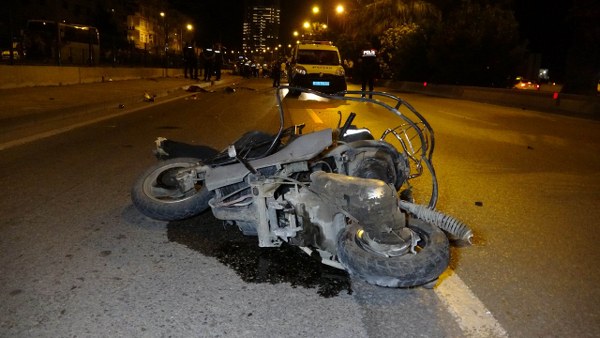Polise ve motosikletli vatandaşlara çarptı: 'Alkol terörü'ne 2 can daha kurban gitti!