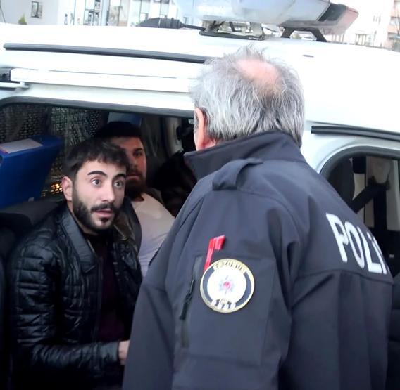 Polisi alarma geçiren ihbarda tabancalar bakın ne çıktı