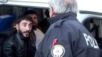 Foto - Polisi alarma geçiren ihbarda tabancalar bakın ne çıktı