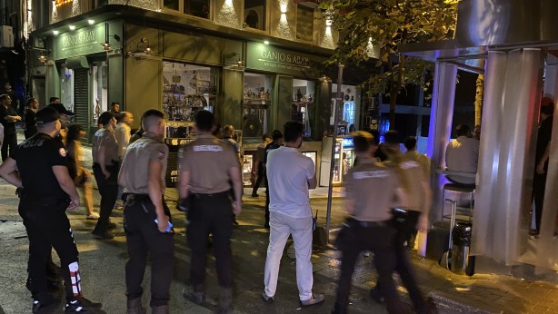 Foto - Polisi tehdit eden bir kişi gözaltına alındı