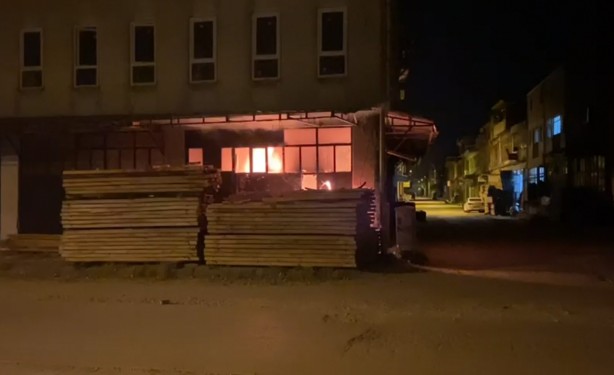 Polisin dikkati yangının büyümesini engelledi!