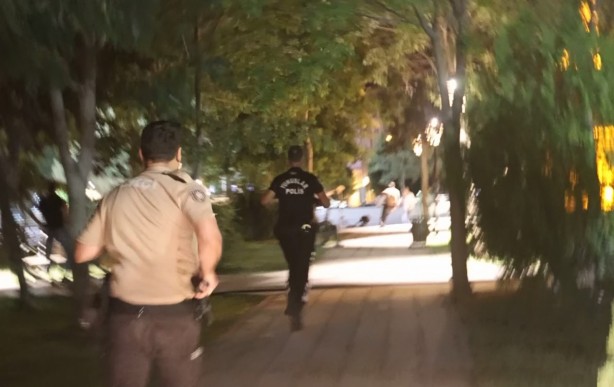 Foto - Polisin kaçak göçmen kovalamacası