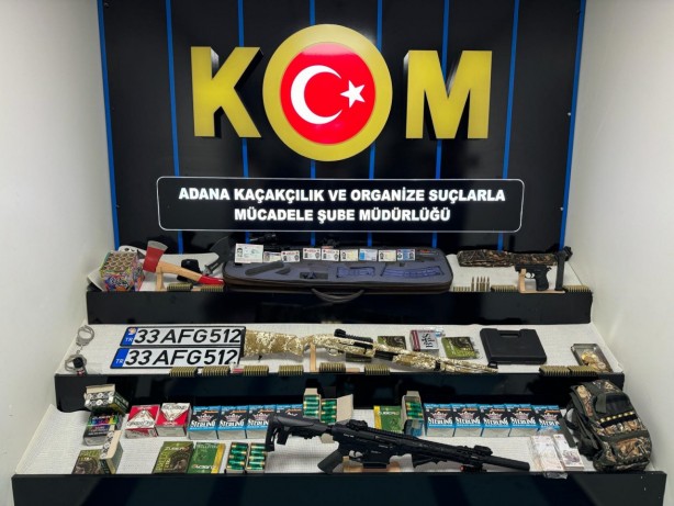 Foto - Polisler tarafından durduruldu, "Hayırdır devrem" diyerek cebinden çıkarıp bunu gösterdi! O MİT detayı herkesi şoke etti! Vay utanmaz vay