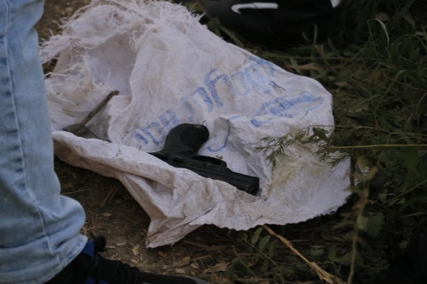 Foto - Polislere pompalı tüfekle saldırmışlardı! Nefes kesen operasyonla kıskıvrak yakalandılar