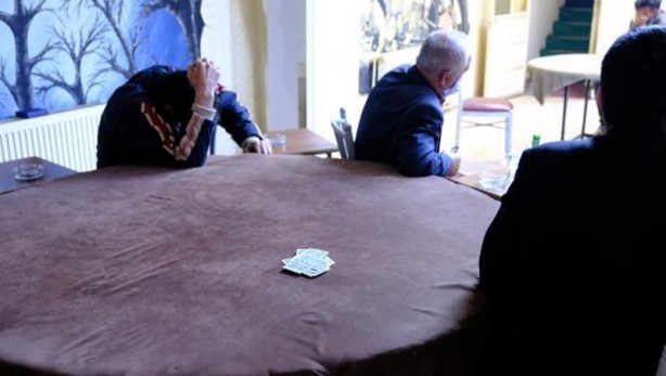 Foto - Polisten kaçmak için kıraathaneye tünel yapmışlar