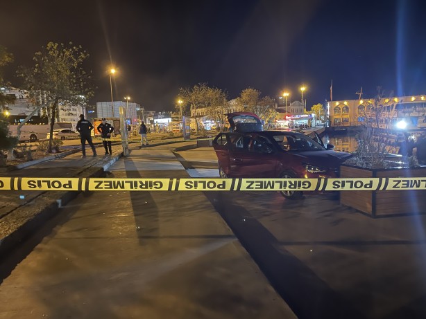 Foto - Polisten kaçmaya çalışan 4 zanlı yakalandı