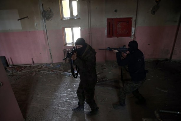 Foto - Polisten PKK'ya ilginç not
