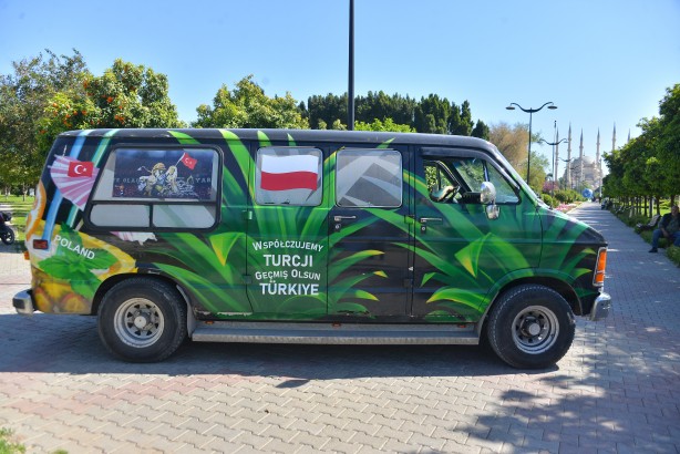 Foto - Polonya'dan minibüsüyle geldi: Hiçbir şey ekrandaki gibi değil