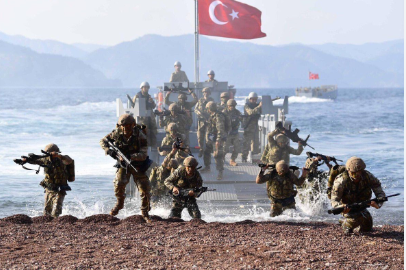 Foto - Polonyalı generalden şok çıkış: Putin, Türkiye'nin savaşa girmesini kolluyor! Girdiği an bunu lehine kullanacak