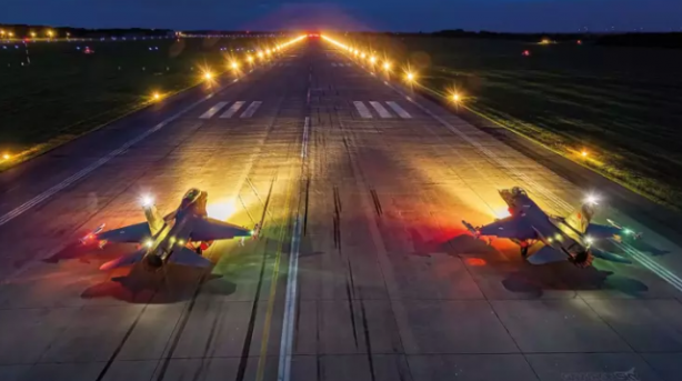 Foto - Polonyalı isim Türk F-16’larıyla tarih yazdı! Dünya bunu konuşuyor