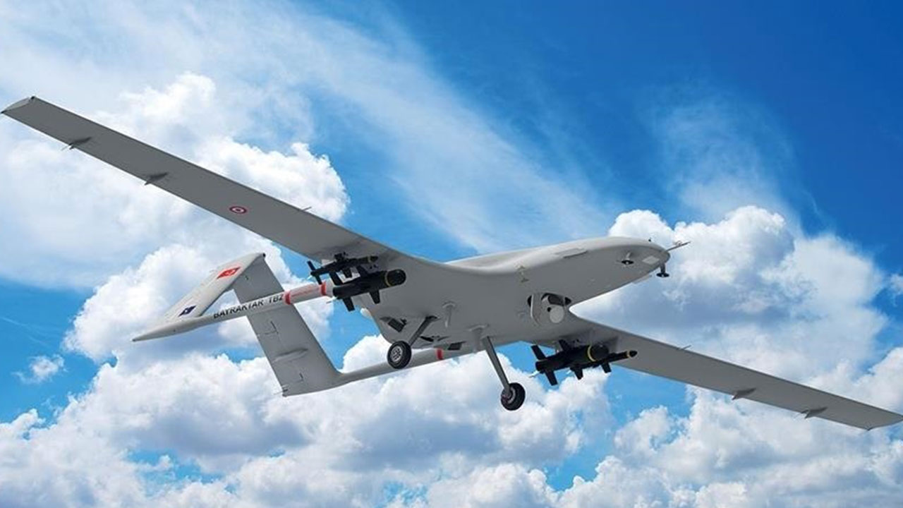 Foto - Polonya'nın Bayraktar TB2 SİHA'sını görenler şaştı kaldı: Herkes 'kesin bu İtalyanların' diyor