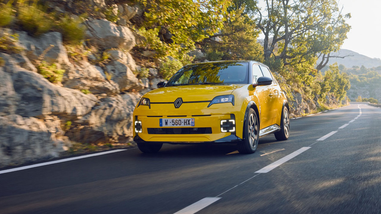 Foto - Pop efsanesi geri döndü! Renault 5 E-Tech Elektrikli Türkiye’de satışta