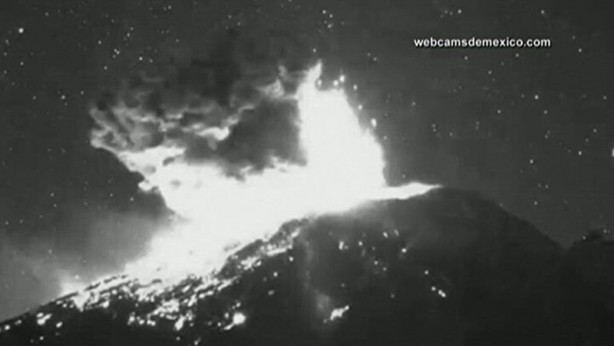 Foto - Popocatepetl Yanardağı’nda küller bin 100 metre yüksekliğe kadar ulaştı!