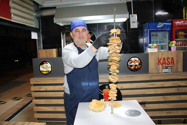 Foto - Porsiyonu 100 TL'den satılıyor! Bu dönerin içindekini tahmin edebilir misiniz? 