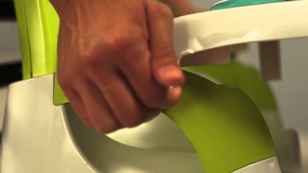 Foto - Portatif mama koltuğu riskli mi?