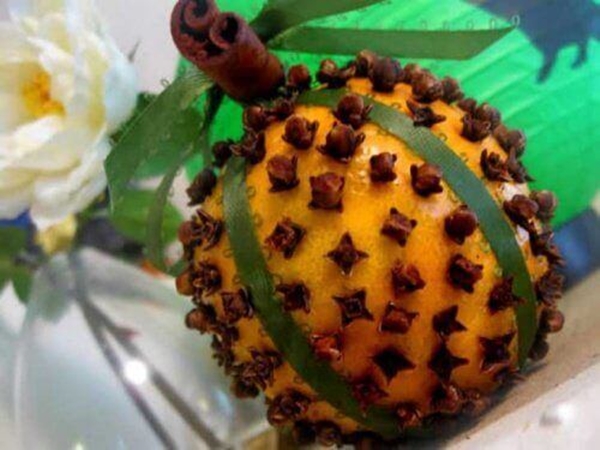 Foto - Poşetin içine ispirto koyup eve asarsanız...