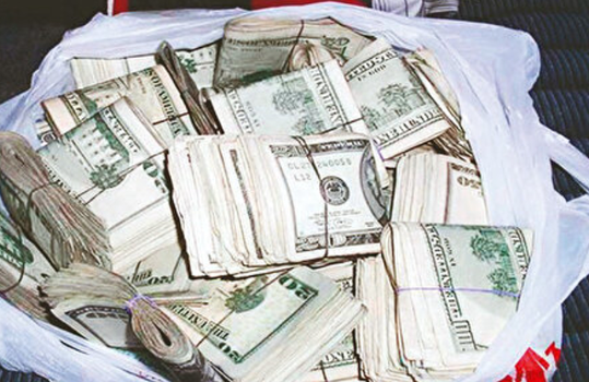 Poşetteki 250 bin dolar gizemini koruyor! Aday borsası deşifre oldu, CHP’liler dilini yuttu