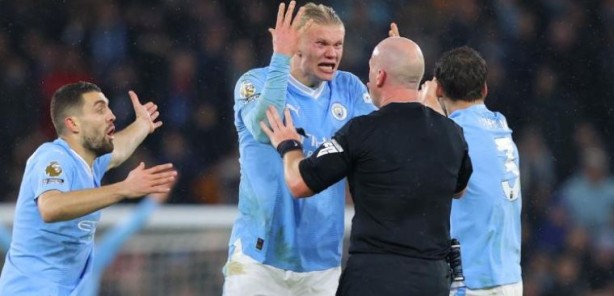 Premier Lig'de hakem skandalı! Haaland çılgına döndü