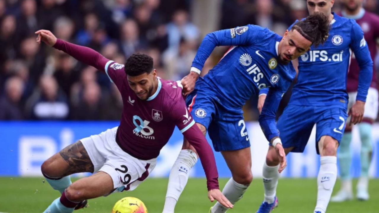 Premier Lig’de ırkçılık skandalı! Sosyal medyada ağır hakaretlere maruz kaldı