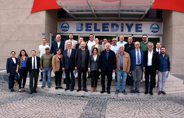 Foto - Priene Antik Kenti bir milat