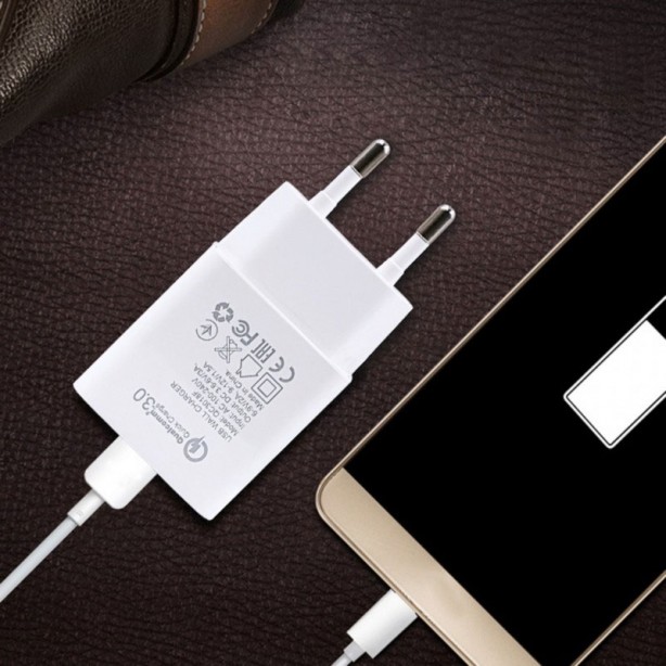 Foto - Prize takılı şarj cihazları elektrik tüketir mi?