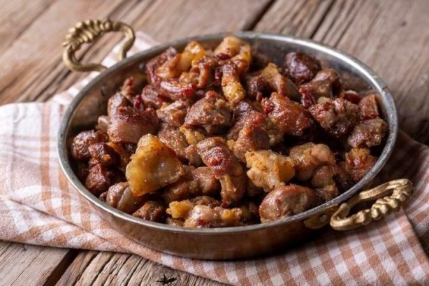 Foto - Prof. Dr. Canan Karatay sırrını verdi! Et pişirirken mutlaka içine ekleyin, lezzetini 10'a katlıyor