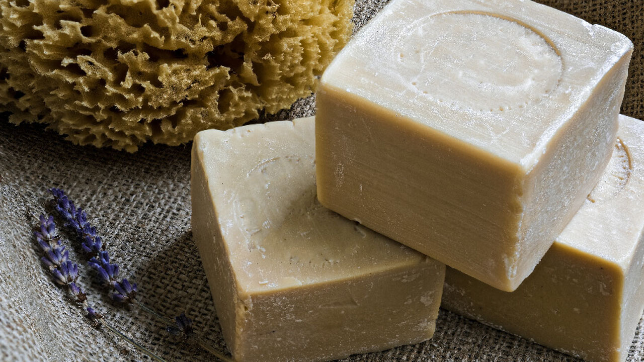 Foto - Prof. Dr. Canan Karatay'ın sırrı, favorisi: Sivilceleri tarihe gömüyor, 10 yaş gençleştiriyor! Binlerce lira vermeyin