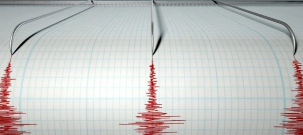 Prof. Dr. Şükrü Ersoy'dan korkutan deprem yorumu! En az deprem kadar büyük tehlikeyi açıkladı
